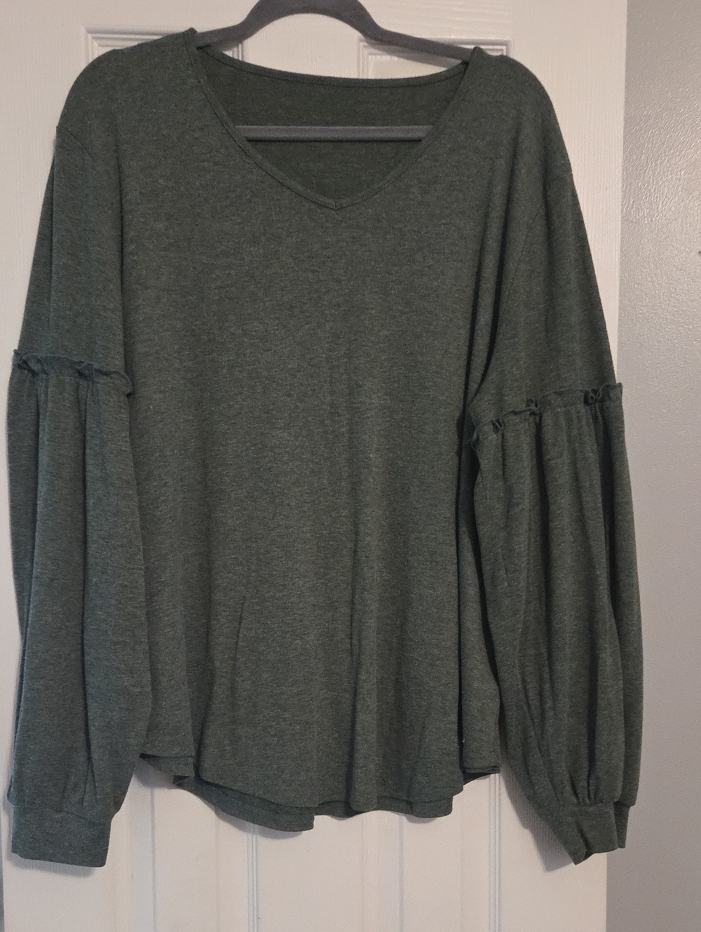 Women's Olive Green V-Neck Balloon Sleeve Top